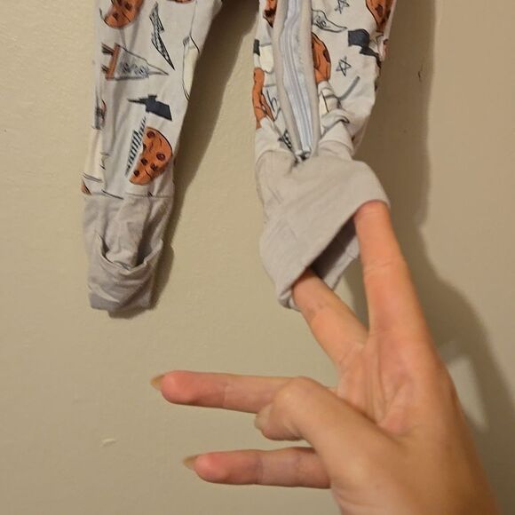 Baby Cookie Print One Piece Pajama 0-3M Zip Up BAMBOO - Picture 4 of 7